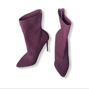 Steve Madden Maroon Dolan Black Knit Booties Sz 7